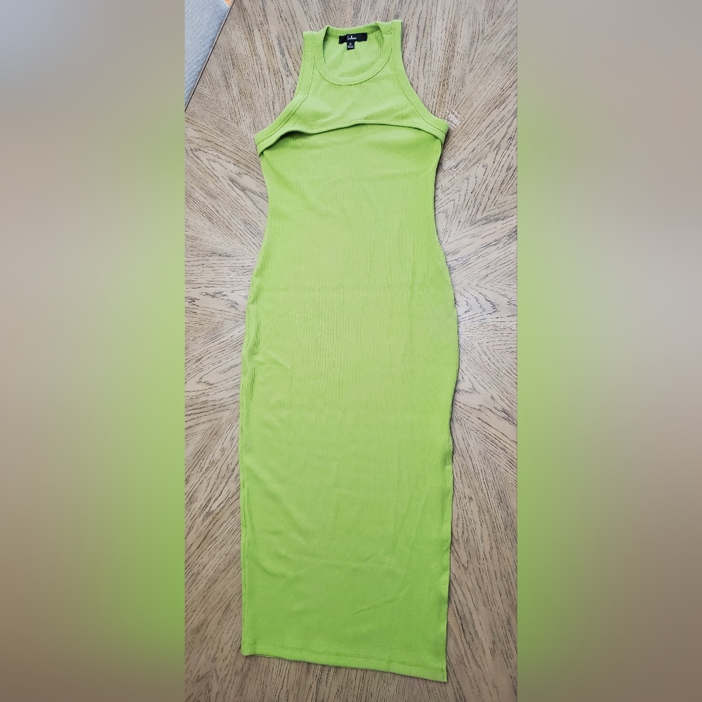 NWOT Lulu's green keyhole neck sleeveless long dress size M